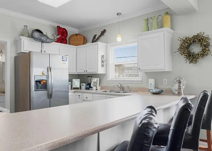 Apartment Spinnaker Pointe 2a